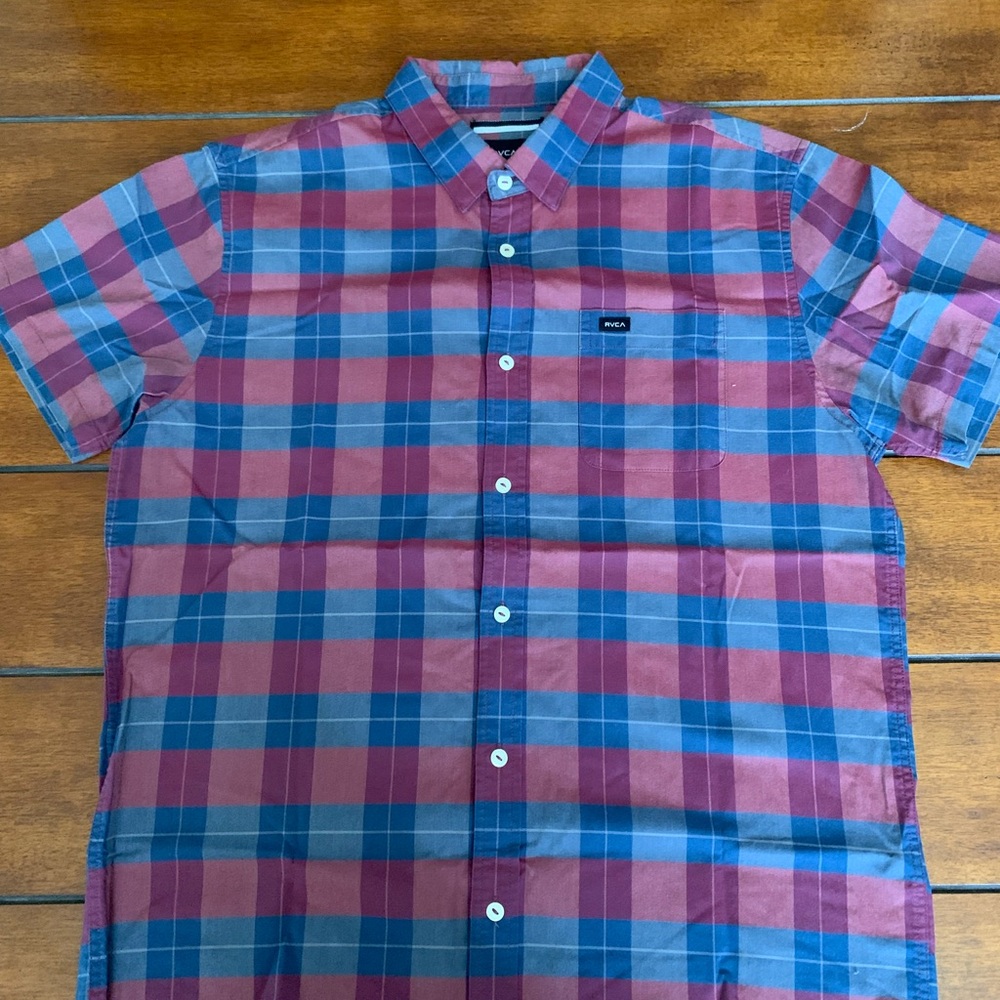 RVCA Blue and Red Casual Button Down Shirt